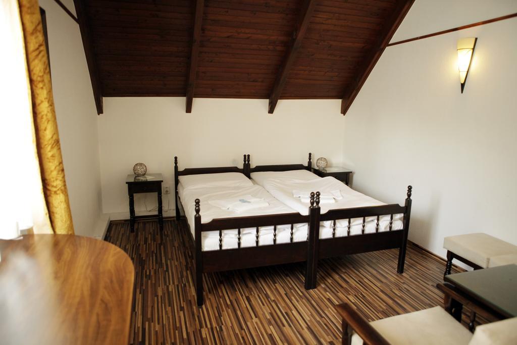 Motel M Malacky Pokój zdjęcie