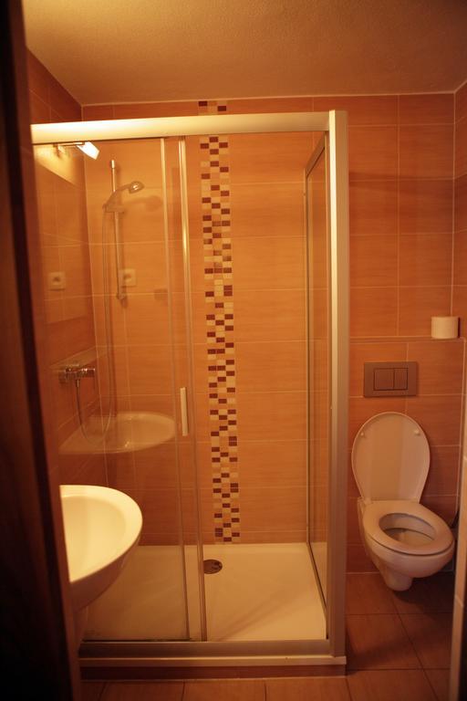 Motel M Malacky Pokój zdjęcie